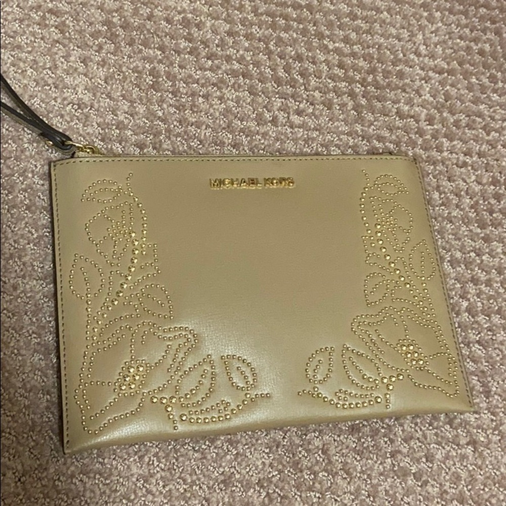 Michale kors leather clutch with gold details
